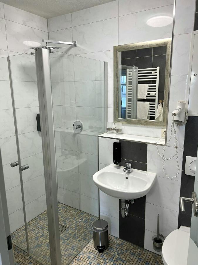 Hotel Villa Am Paradies Jena Exteriör bild